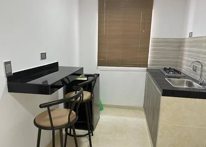 Apto 302 Cerca A C.C Unicentro