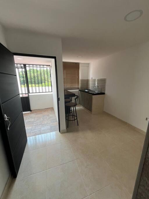 Apto 302 Cerca A C.c Unicentro Apartment